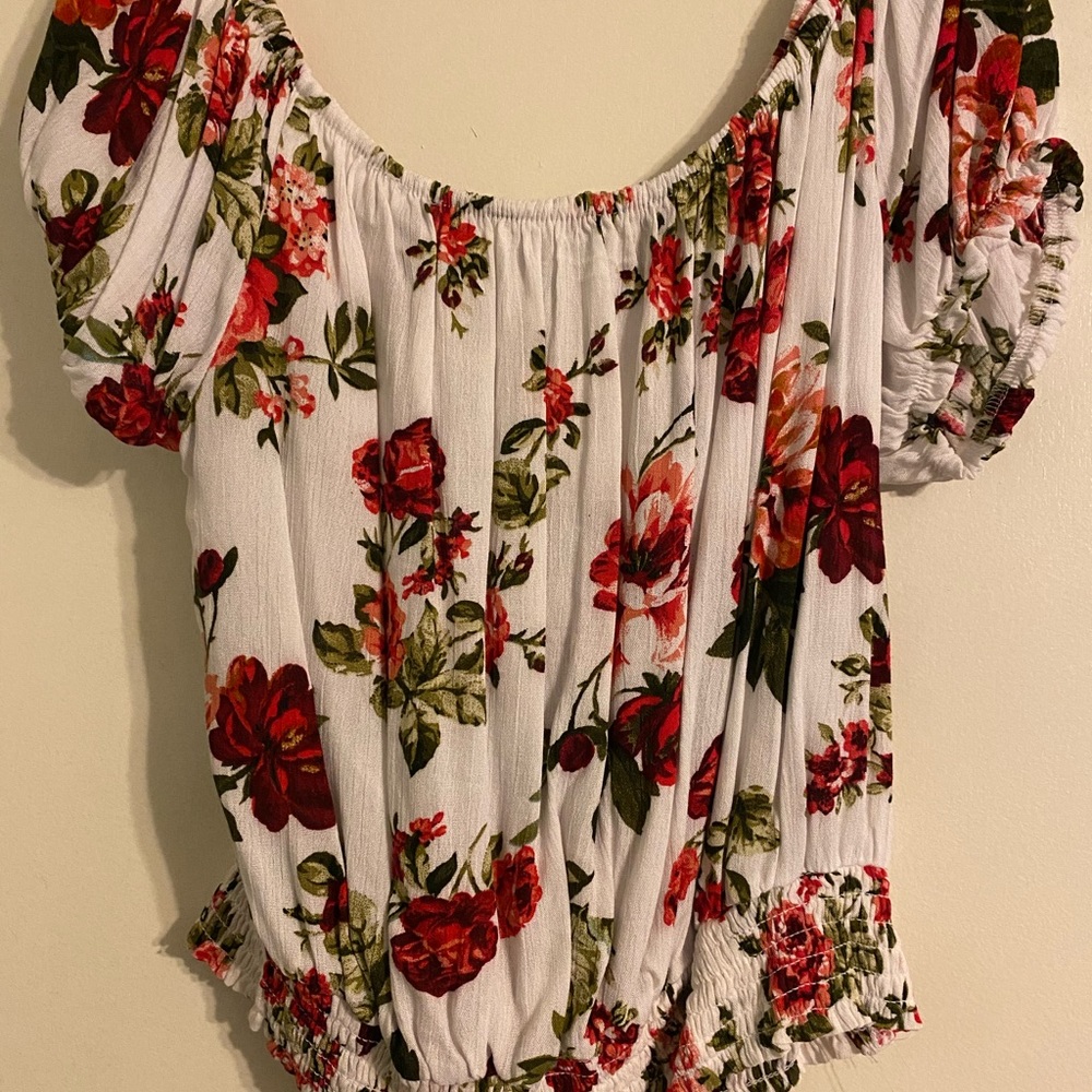 Crop top
